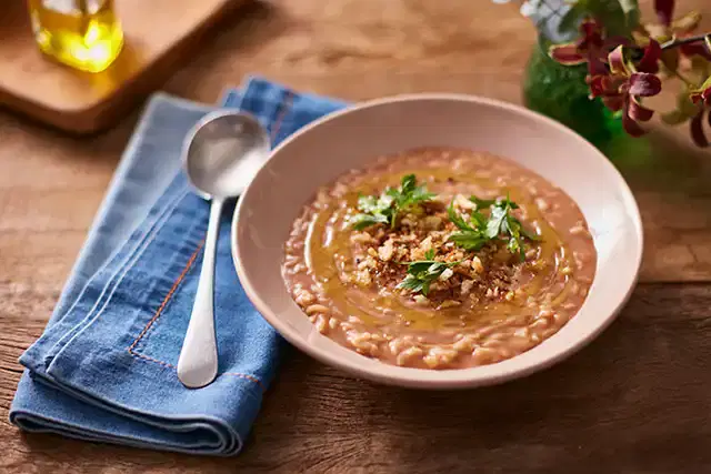 Sopa de feijão com macarrão